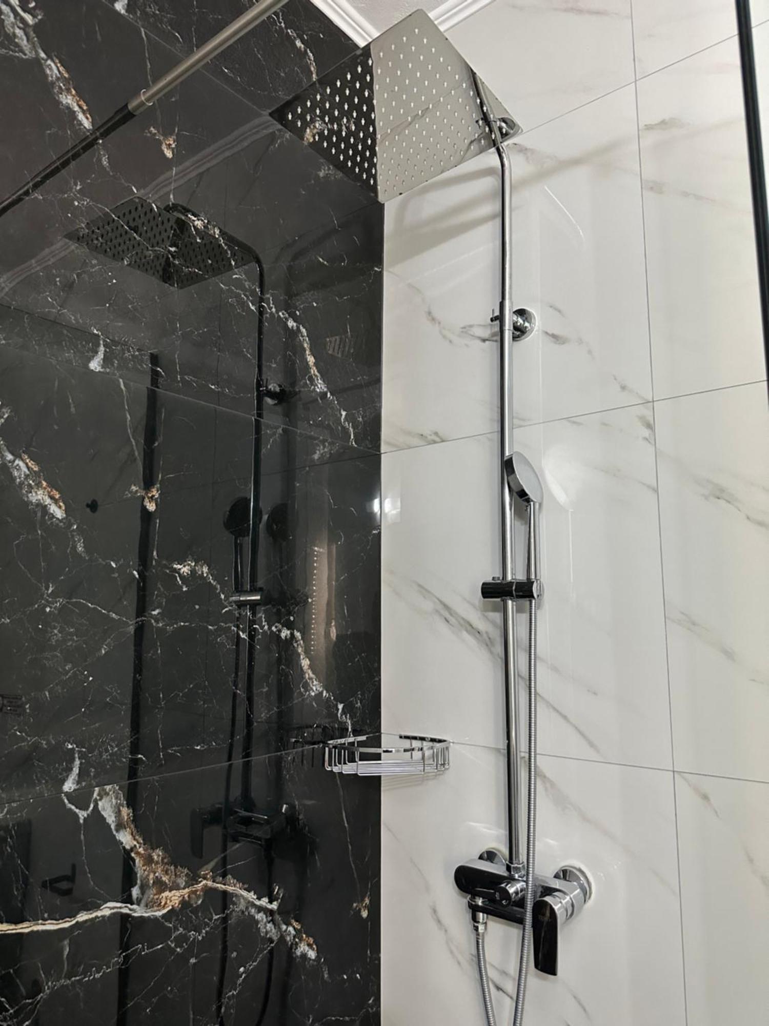 W Pearl Suite Néa Péramos エクステリア 写真